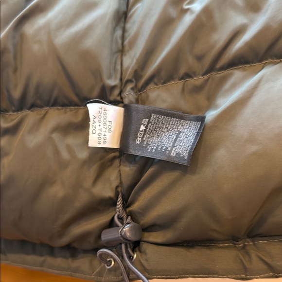 The North Face Kids Army Green Parka - Picture 6 of 7